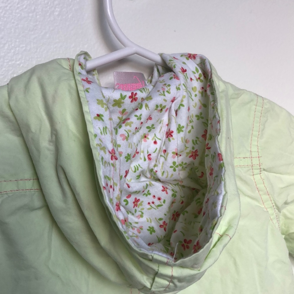Adorable jacket 💕🦋🌸 - Picture 7 of 8